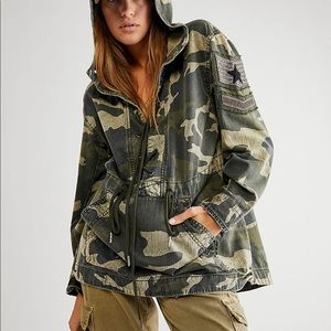 Free people very awesome pullover